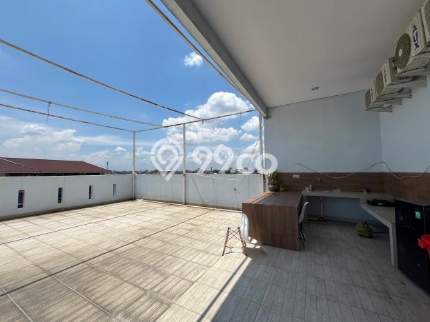 Dijual Rumah Kost di Kemanggisan, Jakarta Barat, 51 KT, 51 KM, Bangunan 1000m2 Dijual Rumah Kost di Kemanggisan, Jakarta Barat, 51 KT, 51 KM, Bangunan 1000m2