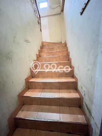 Rumah Kost untuk Dijual di Senen dengan 30 KT, 23 KM, Luas 410m2 Rumah Kost untuk Dijual di Senen dengan 30 KT, 23 KM, Luas 410m2