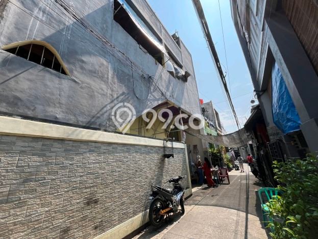 Rumah Strategis Modern Lb 524m2 di Koja, Jakarta Utara Rumah Strategis Modern Lb 524m2 di Koja, Jakarta Utara