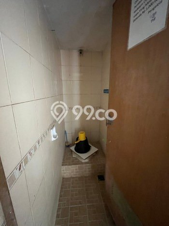 Peluang Investasi! Rumah Kost Dijual di Matraman, Jakarta Timur, 63 KT, 63 KM, Luas 1000m2 Peluang Investasi! Rumah Kost Dijual di Matraman, Jakarta Timur, 63 KT, 63 KM, Luas 1000m2
