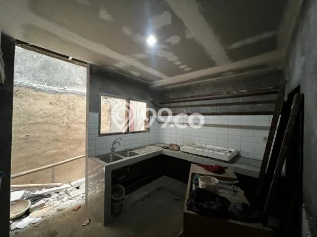 Rumah Kost untuk Dijual di Bendungan Hilir Punya 25 Kamar Rumah Kost untuk Dijual di Bendungan Hilir Punya 25 Kamar