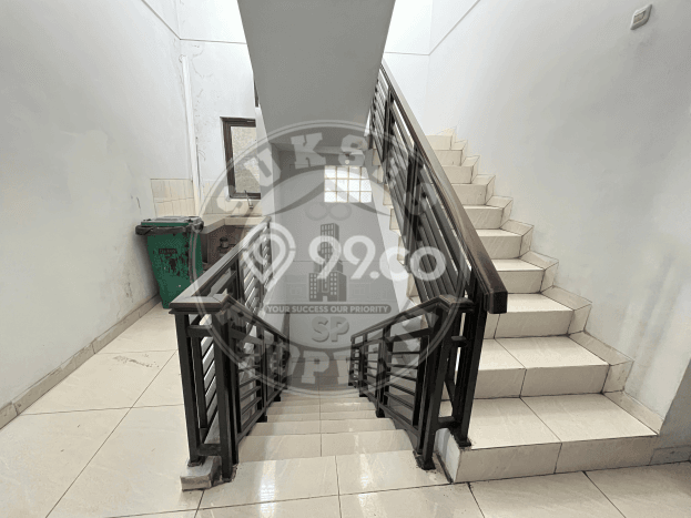 Kost Dijual Lokasi Sawah Besar, Jakarta Pusat, 27 KT, 270 KM, 500m2 Kost Dijual Lokasi Sawah Besar, Jakarta Pusat, 27 KT, 270 KM, 500m2