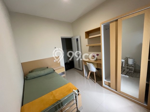 Dijual Kost di Kawasan Senen, Jakarta Pusat, Spesifikasi 51 KT, 51 KM, 1000m2 Dijual Kost di Kawasan Senen, Jakarta Pusat, Spesifikasi 51 KT, 51 KM, 1000m2