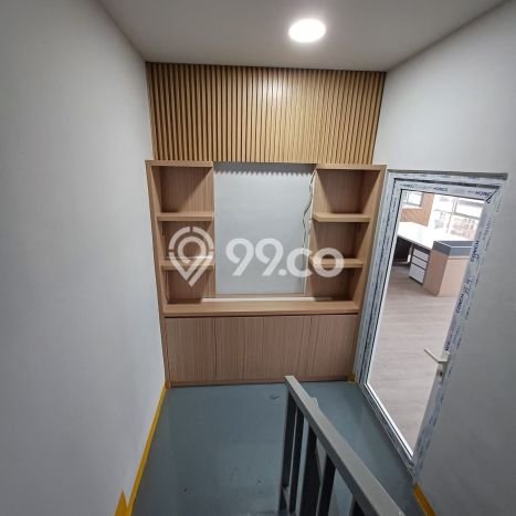 Gudang Dijual di Prime Area Jakarta Utara Luas 800m2 Gudang Dijual di Prime Area Jakarta Utara Luas 800m2