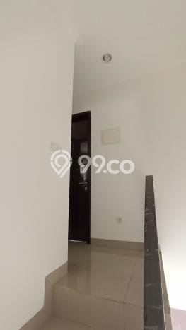 Rumah Modern 2 Kamar LT 60m2 di Pantai Indah Kapuk 2 Rumah Modern 2 Kamar LT 60m2 di Pantai Indah Kapuk 2