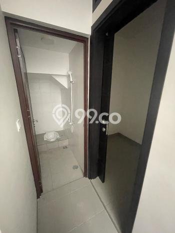 Disewakan! Rumah 2 Kamar Tidur &
2 Kamar Mandi di Pantai Indah Kapuk 2, Jakarta Utara Disewakan! Rumah 2 Kamar Tidur &
2 Kamar Mandi di Pantai Indah Kapuk 2, Jakarta Utara