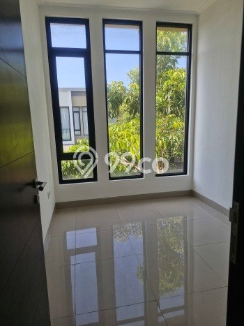 Disewakan! Rumah 3 Kamar Tidur &
2 Kamar Mandi di Pantai Indah Kapuk 2, Jakarta Utara Disewakan! Rumah 3 Kamar Tidur &
2 Kamar Mandi di Pantai Indah Kapuk 2, Jakarta Utara