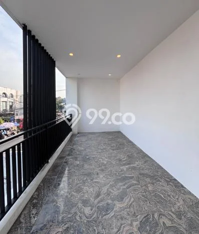 Komersial Disewa di Kebayoran Baru, Jakarta Selatan, LT 208m2 / LB 360m2 Komersial Disewa di Kebayoran Baru, Jakarta Selatan, LT 208m2 / LB 360m2