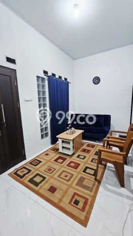 Hunian Cantik Modern Lb 140m2 di Ciputat, Tangerang Selatan Hunian Cantik Modern Lb 140m2 di Ciputat, Tangerang Selatan