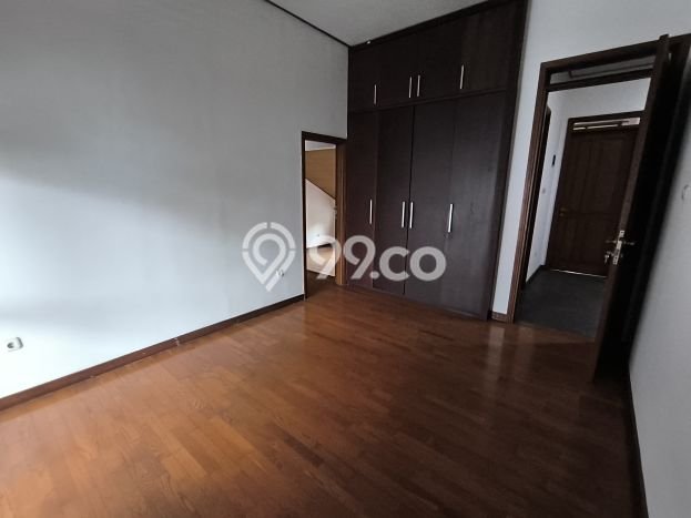 Disewakan Cepat Rumah Kondisi Bagus di Area Batununggal, Bandung Disewakan Cepat Rumah Kondisi Bagus di Area Batununggal, Bandung