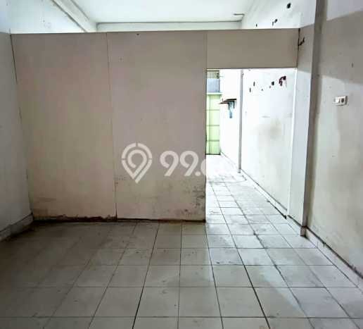 Ruko Komersial Dijual di Medan Area Medan LT 93m2 & LB 233m2 Ruko Komersial Dijual di Medan Area Medan LT 93m2 & LB 233m2