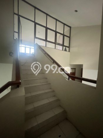 Rumah Luxury Modern Siap Huni di Pondok Kelapa Jakarta Timur Rumah Luxury Modern Siap Huni di Pondok Kelapa Jakarta Timur