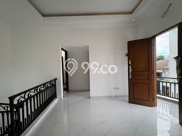 Rumah Eksklusif Dijual LT 110m2 di Duren Sawit, Jakarta Timur Rumah Eksklusif Dijual LT 110m2 di Duren Sawit, Jakarta Timur