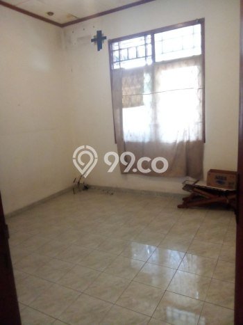 Rumah Luas Asri 4 KT Siap Huni di Pondok Kelapa Jakarta Timur Rumah Luas Asri 4 KT Siap Huni di Pondok Kelapa Jakarta Timur