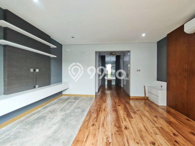 Hunian Mewah LB 500m2 Siap Pakai Desain Elegan di Pondok Kelapa, Jakarta Timur Hunian Mewah LB 500m2 Siap Pakai Desain Elegan di Pondok Kelapa, Jakarta Timur
