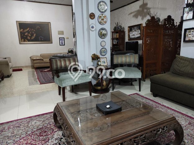 Rumah Eksklusif Siap Huni LT 375m2 di Duren Sawit, Jakarta Timur Rumah Eksklusif Siap Huni LT 375m2 di Duren Sawit, Jakarta Timur