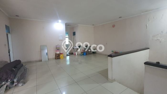 Hunian Mewah LB 305m2 Siap Huni Desain Elegan di Holis Cigondewah, Bandung Hunian Mewah LB 305m2 Siap Huni Desain Elegan di Holis Cigondewah, Bandung