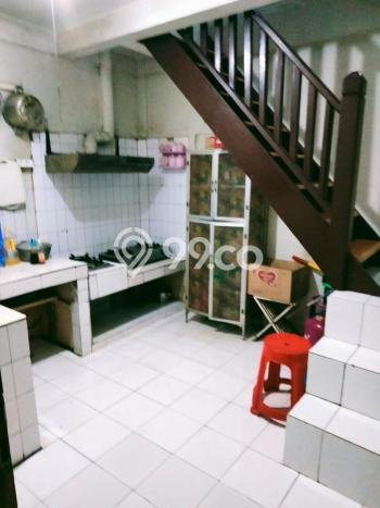 Dijual Cepat Rumah Bagus Siap Huni LB 158m2 di Cimahi Selatan, Cimahi Dijual Cepat Rumah Bagus Siap Huni LB 158m2 di Cimahi Selatan, Cimahi
