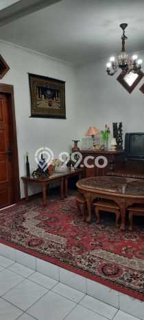 Jual Rumah Mewah Megah Dengan View Eksklusif di Surya Sumantri, Bandung Jual Rumah Mewah Megah Dengan View Eksklusif di Surya Sumantri, Bandung