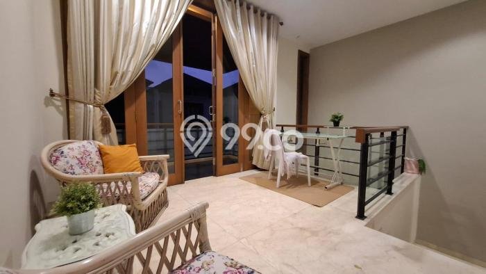 Rumah Elit Modern Tanpa Renovasi di Ciumbuleuit Bandung Rumah Elit Modern Tanpa Renovasi di Ciumbuleuit Bandung