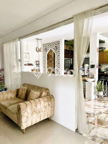 Jual Rumah Luas Elegan Dengan View Cantik di Buah Batu, Bandung Jual Rumah Luas Elegan Dengan View Cantik di Buah Batu, Bandung