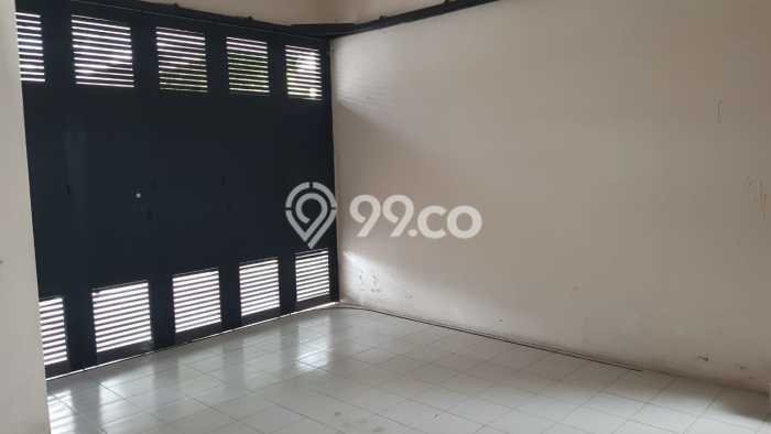 Rumah Luxury Modern Tanpa Renovasi di Singgasana Bandung Rumah Luxury Modern Tanpa Renovasi di Singgasana Bandung