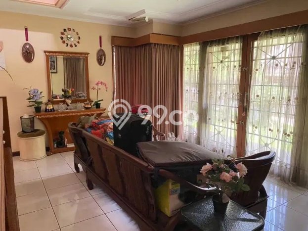Rumah Elit Modern Tanpa Renovasi di Pasteur Bandung Rumah Elit Modern Tanpa Renovasi di Pasteur Bandung