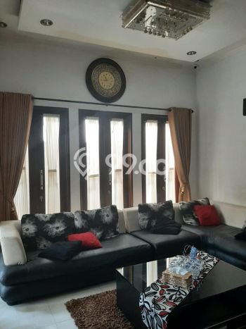 Rumah Mewah LB 509m2 Siap Pakai Desain Elegan di Dago, Bandung Rumah Mewah LB 509m2 Siap Pakai Desain Elegan di Dago, Bandung