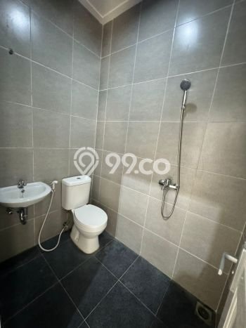 Dijual Hunian Rumah Terawat 3 KT di Taman Kopo Indah, Bandung Dijual Hunian Rumah Terawat 3 KT di Taman Kopo Indah, Bandung
