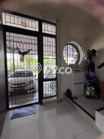 Rumah Modern 3 KT di Green Lake City Jakarta Barat Unfurnished Rumah Modern 3 KT di Green Lake City Jakarta Barat Unfurnished