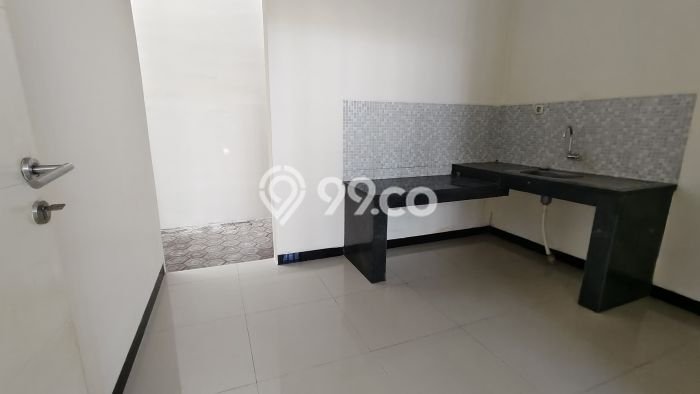 HOT DEAL! Rumah di Taman Kopo Indah, 1 KM, Area Strategis, LT 112m² LB 82m² HOT DEAL! Rumah di Taman Kopo Indah, 1 KM, Area Strategis, LT 112m² LB 82m²