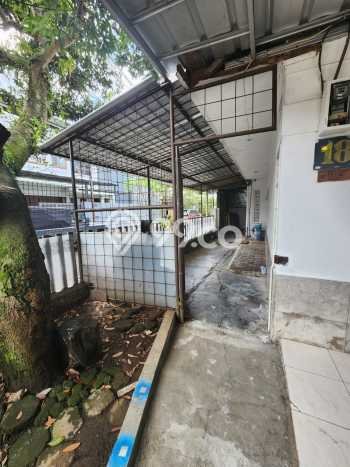 Rumah di Riau, 5 KT, Area Premium, LT 208m² Bangunan 180m² Rumah di Riau, 5 KT, Area Premium, LT 208m² Bangunan 180m²