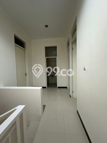 Rumah kawasan Taman Kopo Indah, Dekat Fasilitas, 4 KT, Luas 102m² Bangunan 124m² Rumah kawasan Taman Kopo Indah, Dekat Fasilitas, 4 KT, Luas 102m² Bangunan 124m²