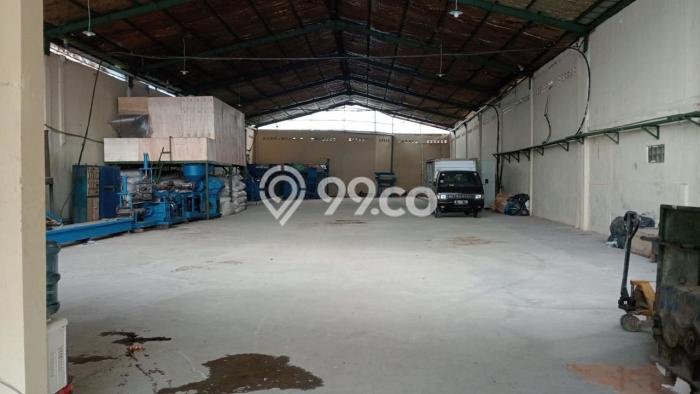 Gudang di Rancaekek, Luas 800m², Kawasan Bisnis, Dekat Rancaekek, Bandung, Bandung Gudang di Rancaekek, Luas 800m², Kawasan Bisnis, Dekat Rancaekek, Bandung, Bandung
