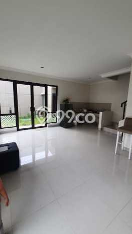 Properti Strategis 3 KT Luas Tanah 134m² di Podomoro Park Bandung, Bandung Properti Strategis 3 KT Luas Tanah 134m² di Podomoro Park Bandung, Bandung