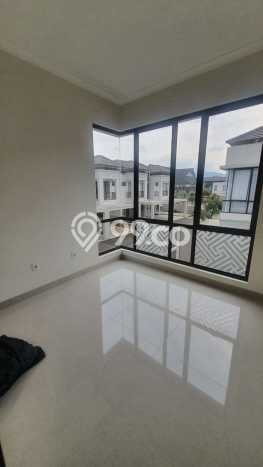 Properti Strategis 3 KT Luas Tanah 134m² di Podomoro Park Bandung, Bandung Properti Strategis 3 KT Luas Tanah 134m² di Podomoro Park Bandung, Bandung