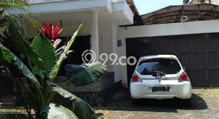 Rumah kawasan Riau, Akses ke Fasilitas, 3 KM, LT 600m² Bangunan 200m² Rumah kawasan Riau, Akses ke Fasilitas, 3 KM, LT 600m² Bangunan 200m²