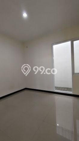 HOT DEAL! Rumah di Taman Kopo Indah, 1 KM, Area Strategis, LT 112m² LB 82m² HOT DEAL! Rumah di Taman Kopo Indah, 1 KM, Area Strategis, LT 112m² LB 82m²