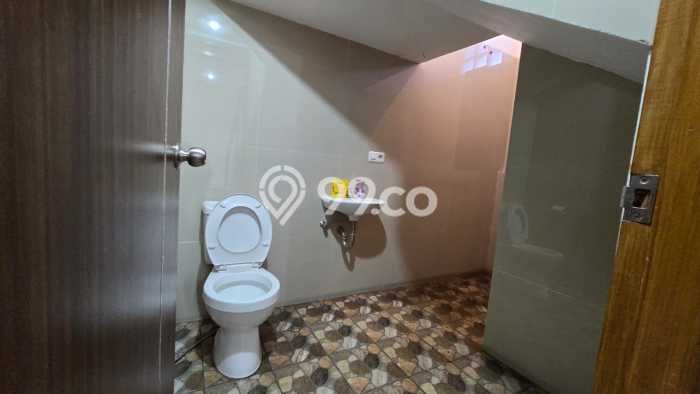 Rumah Minimalis 2 KT LT 140m2 di Sayap Dago Rumah Minimalis 2 KT LT 140m2 di Sayap Dago