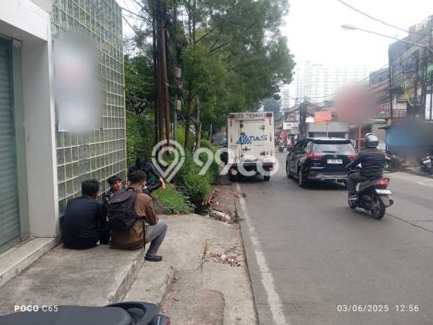 Disewakan Ruko di Kawasan Ramai Ciumbuleuit Luas 40m2 Disewakan Ruko di Kawasan Ramai Ciumbuleuit Luas 40m2