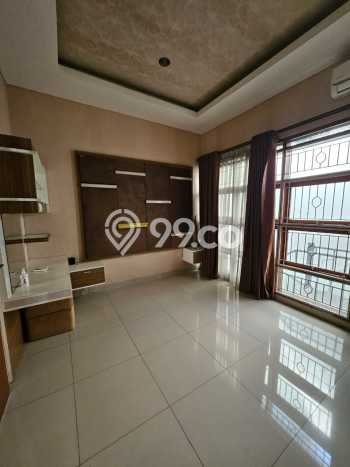 Rumah kawasan Taman Kopo Indah, Bandung, LT 100m² Bangunan 200m² Rumah kawasan Taman Kopo Indah, Bandung, LT 100m² Bangunan 200m²
