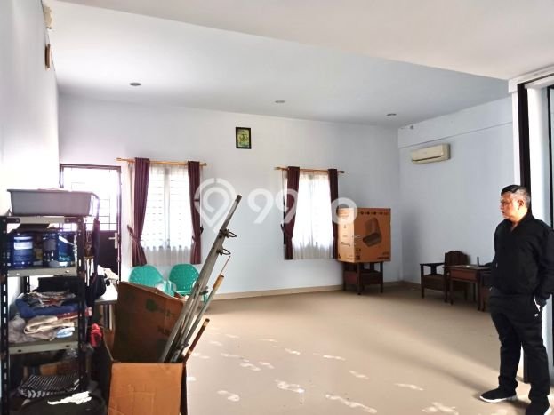 Rumah Luxury Modern Tanpa Renovasi di Green garden Jakarta Barat Rumah Luxury Modern Tanpa Renovasi di Green garden Jakarta Barat