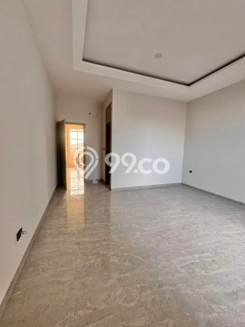 Rumah Luas Asri 4 KT Siap Huni di Kav DKI Jakarta Barat Rumah Luas Asri 4 KT Siap Huni di Kav DKI Jakarta Barat