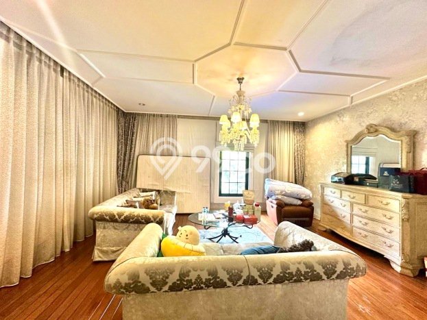 Hunian Eksklusif Dijual LT 1075m2 di Cilandak, Jakarta Selatan Hunian Eksklusif Dijual LT 1075m2 di Cilandak, Jakarta Selatan