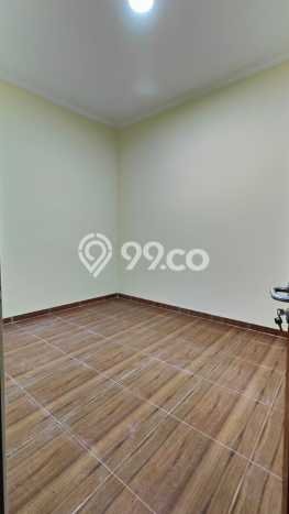 Rumah Terawat 4 KT 2 KM di Joglo, Jakarta Barat Rumah Terawat 4 KT 2 KM di Joglo, Jakarta Barat
