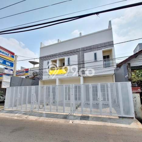 Untuk Dijual Ruko di Kebon Jeruk, Jakarta Barat Harga Penawaran Spesial Untuk Dijual Ruko di Kebon Jeruk, Jakarta Barat Harga Penawaran Spesial