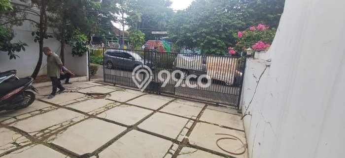 DIJUAL CEPAT! Rumah Nyaman di Sektor 1 - Bintaro, Jakarta Selatan, LT 178m² Bangunan 200m² Bisa Nego! DIJUAL CEPAT! Rumah Nyaman di Sektor 1 - Bintaro, Jakarta Selatan, LT 178m² Bangunan 200m² Bisa Nego!