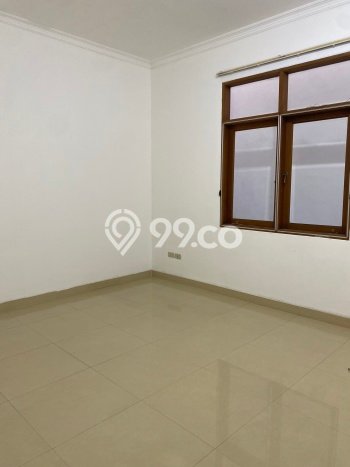 Rumah di Green Ville, Jakarta Barat, Luas 198m² Bangunan 750m² Rumah di Green Ville, Jakarta Barat, Luas 198m² Bangunan 750m²
