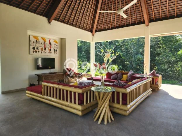 Rumah Eksklusif Siap Huni LT 3300m2 di Ubud, Gianyar Rumah Eksklusif Siap Huni LT 3300m2 di Ubud, Gianyar