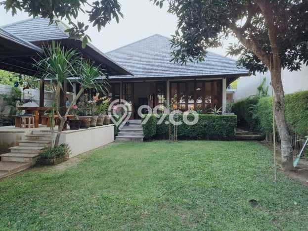 For Sale Vila Kawasan , Luas 500m2m², Posisi Premium For Sale Vila Kawasan , Luas 500m2m², Posisi Premium